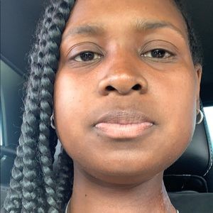 Meet your Posher, Bianca